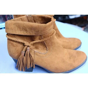 Bamboo Brown Suede Fringed Ankle Boots-Side Zip-Size 10